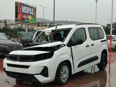 COMBO ESSENTIAL 1.5 DIZEL MT6 130 FL