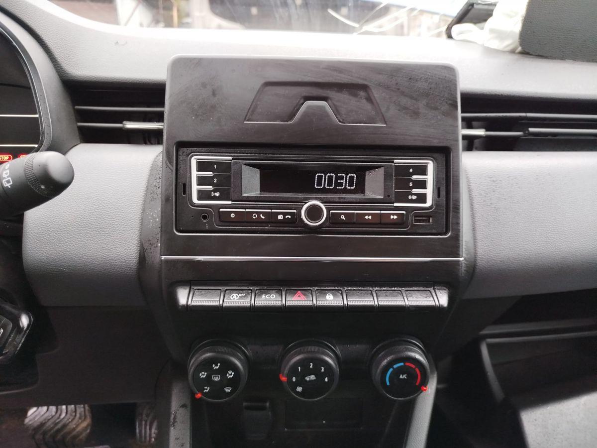 CLIO EQUILIBRE 1.0 TCE X-TRONIC 90