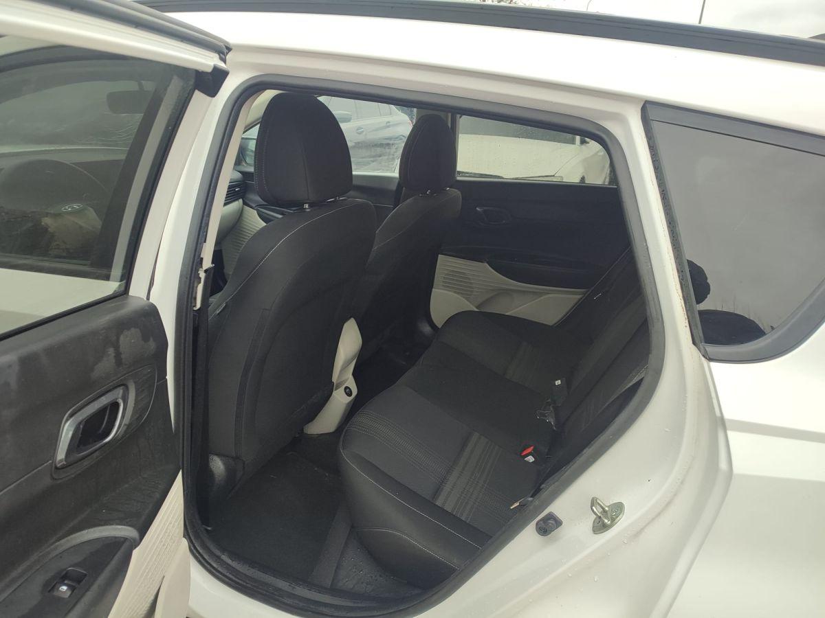 BAYON 1.4 MPI STYLE AT