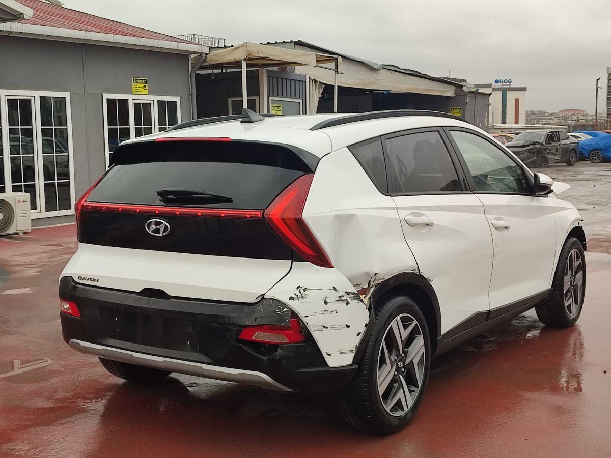 BAYON 1.4 MPI STYLE AT