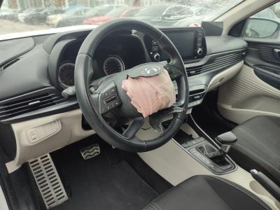 BAYON 1.4 MPI STYLE AT