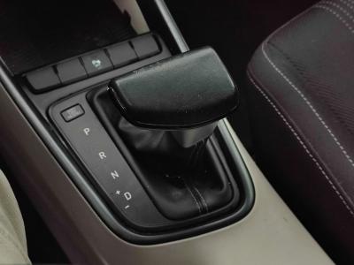 BAYON 1.4 MPI STYLE AT