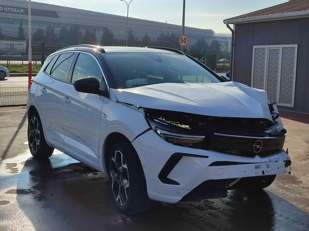 GRANDLAND 1.5 130 DIZEL AT8 ULTIMATE PP