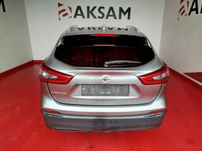 MC QASHQAI 1.2 DIG-T X-TRONIC SKY PACK