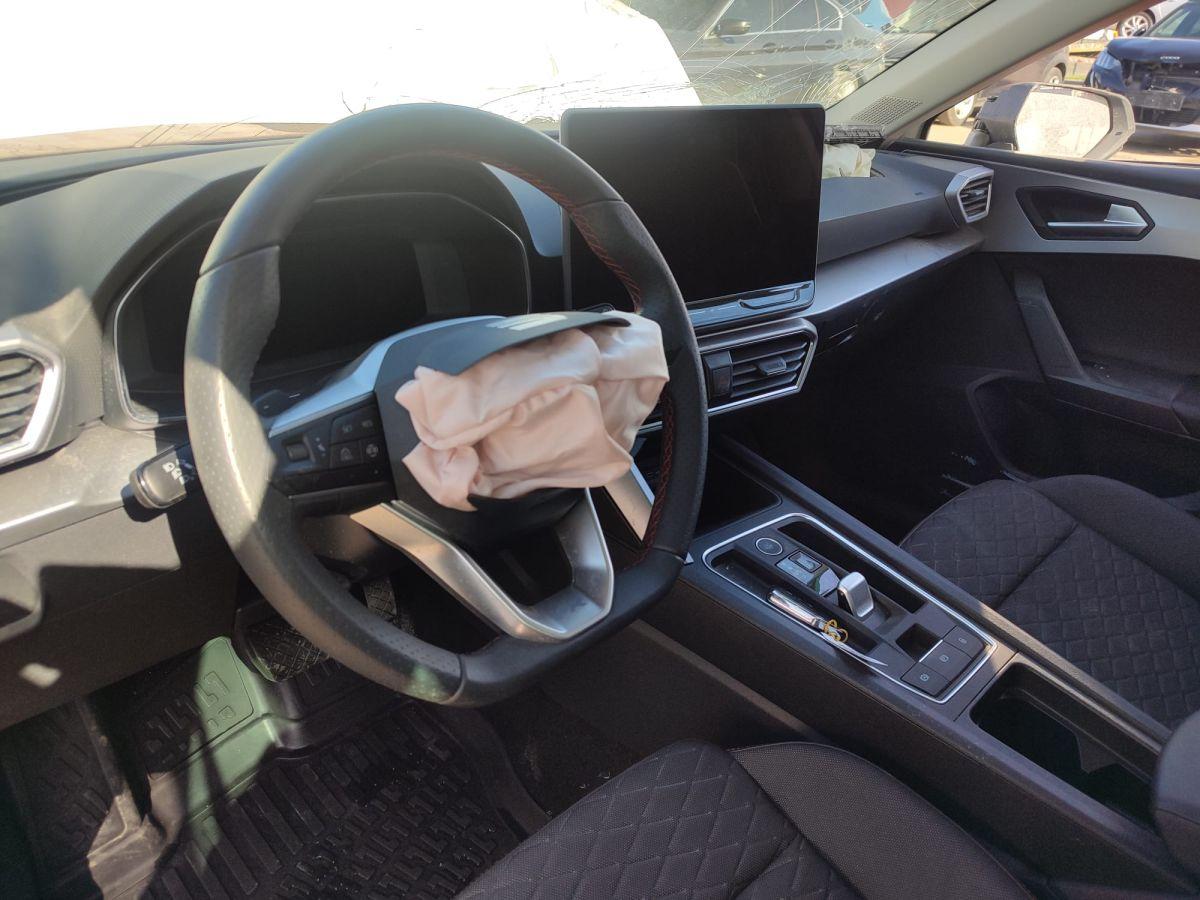 LEON 1.5 EHYBRID (PHEV) 204 DSG FR