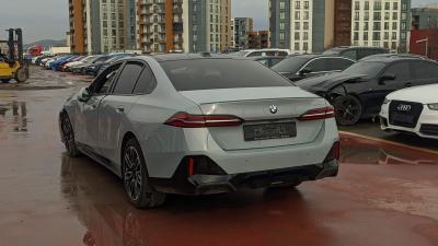 520i SEDAN 1.6 (190) M SPORT