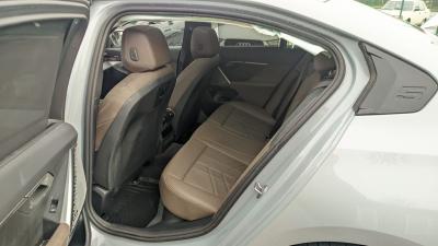 520i SEDAN 1.6 (190) M SPORT