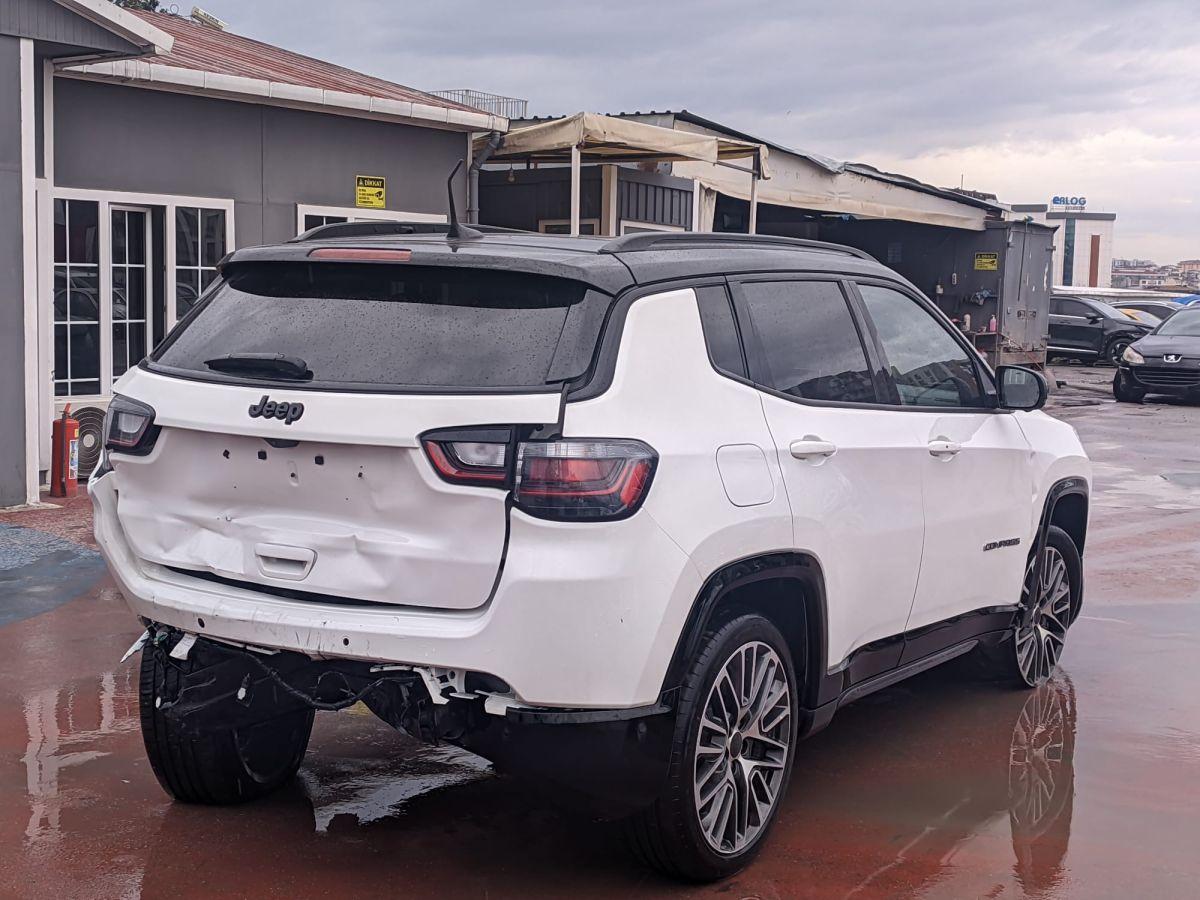 JEEP COMPASS E-HYBRID 1.5 130 SUMMIT