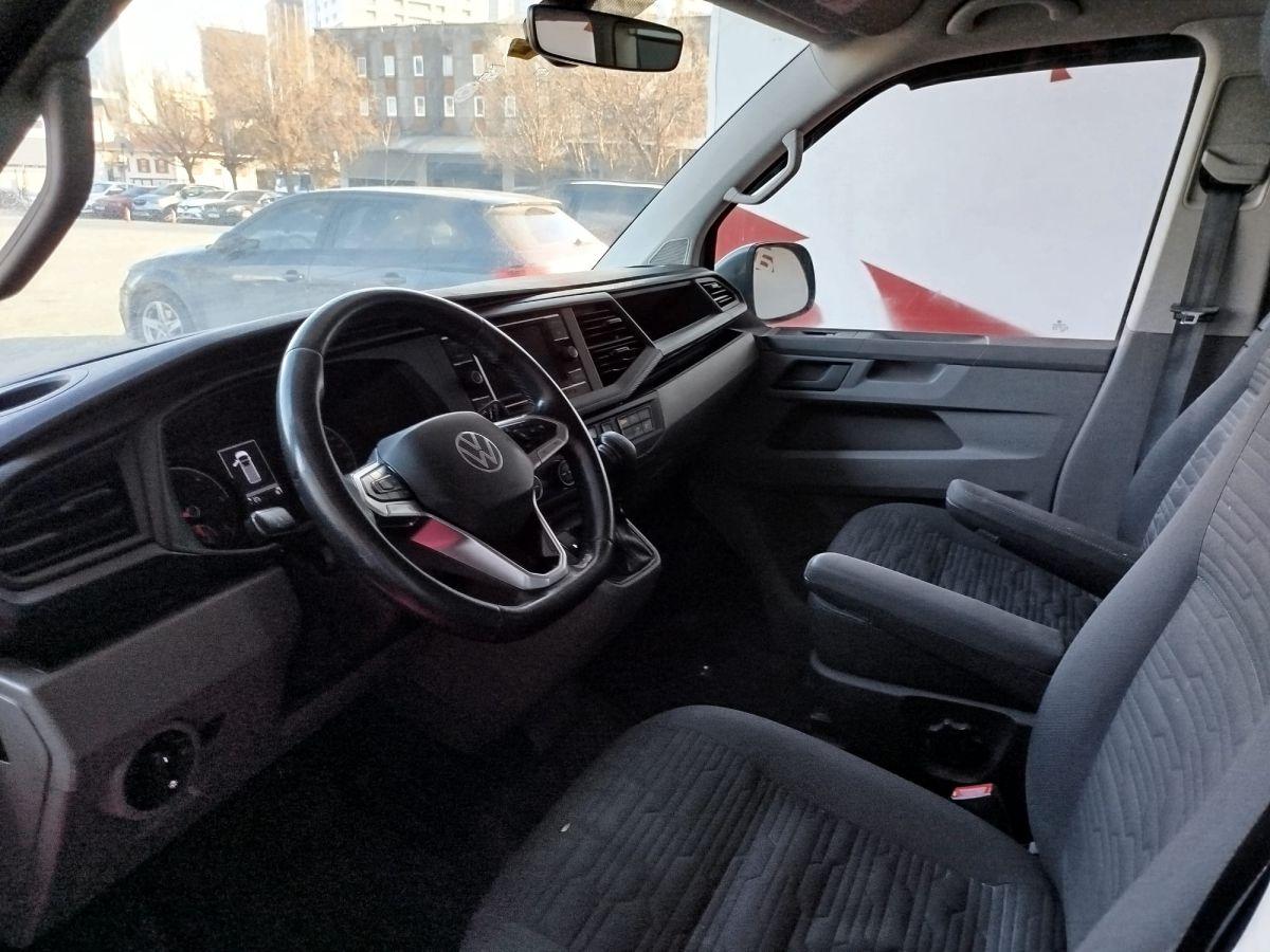 CARAVELLE COMFORTLINE 2.0 TDI 8+1 LWB 150 DSG