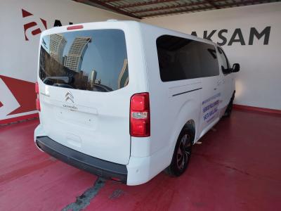 JUMPY SPACETOURER L3 8+1 1.5 BLUEHDI 120