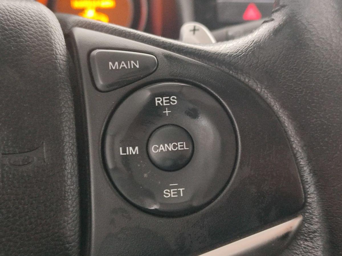 JAZZ 1.3 ELEGANCE CVT