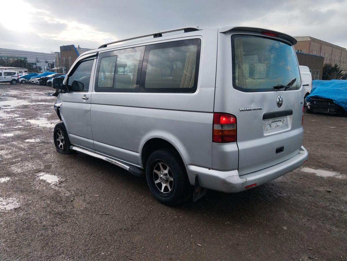 TRANSPORTER KOMBI L 1.9 TDI (105) 9+1