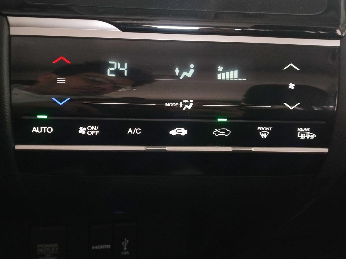 JAZZ 1.3 ELEGANCE CVT