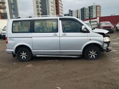 TRANSPORTER KOMBI L 1.9 TDI (105) 9+1
