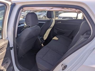 GOLF 1.0 ETSI 110 DSG LIFE