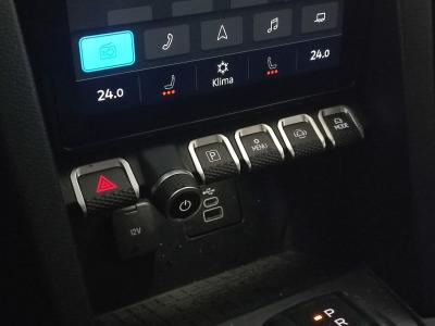 AMAROK AVENTURA 4MOTION 3.0 TDI V6 240 OV