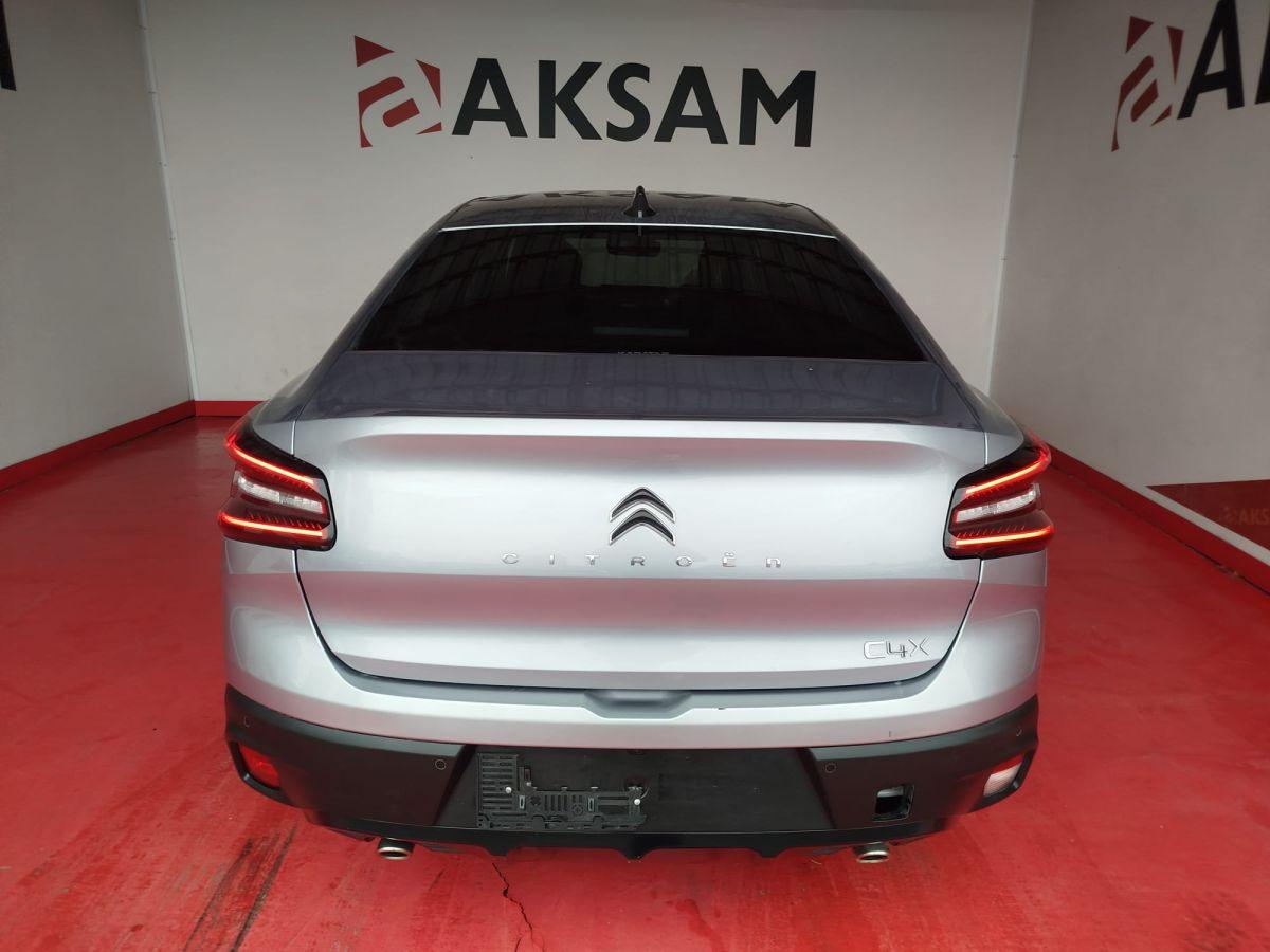 C4 X SHINE BOLD 1.2 PURETECH 130 EAT8