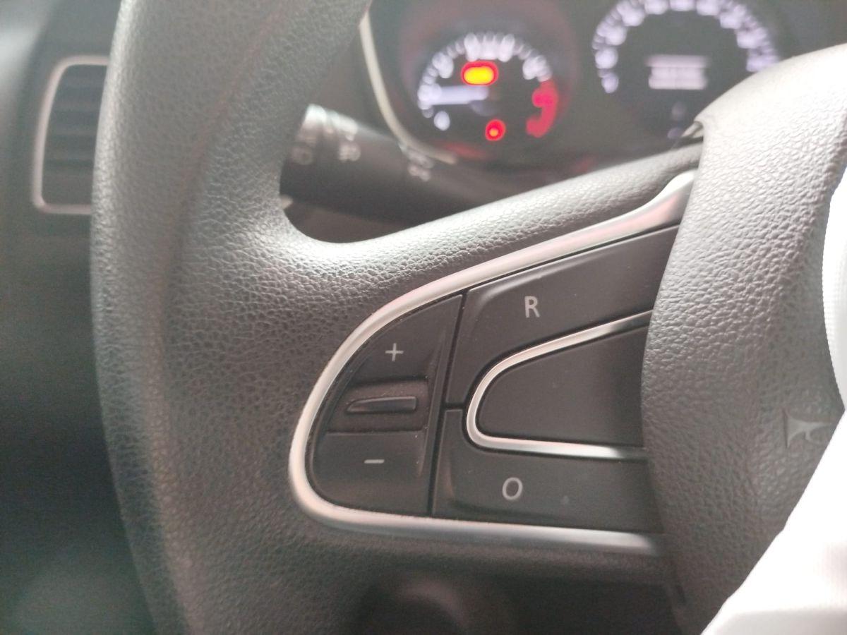 MEGANE SEDAN JOY 1.3 TCE 140