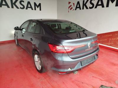 MEGANE SEDAN JOY 1.3 TCE 140