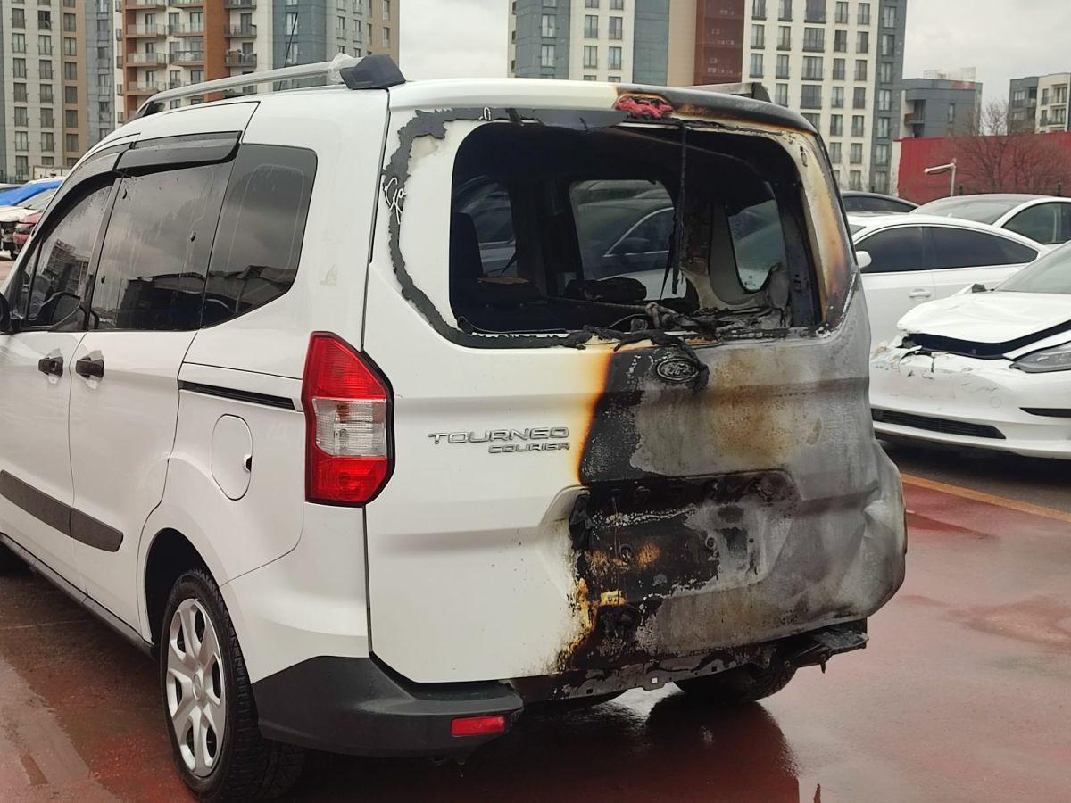 TOURNEO COURIER JOURNEY 1.5 TDCI 100 E6.2