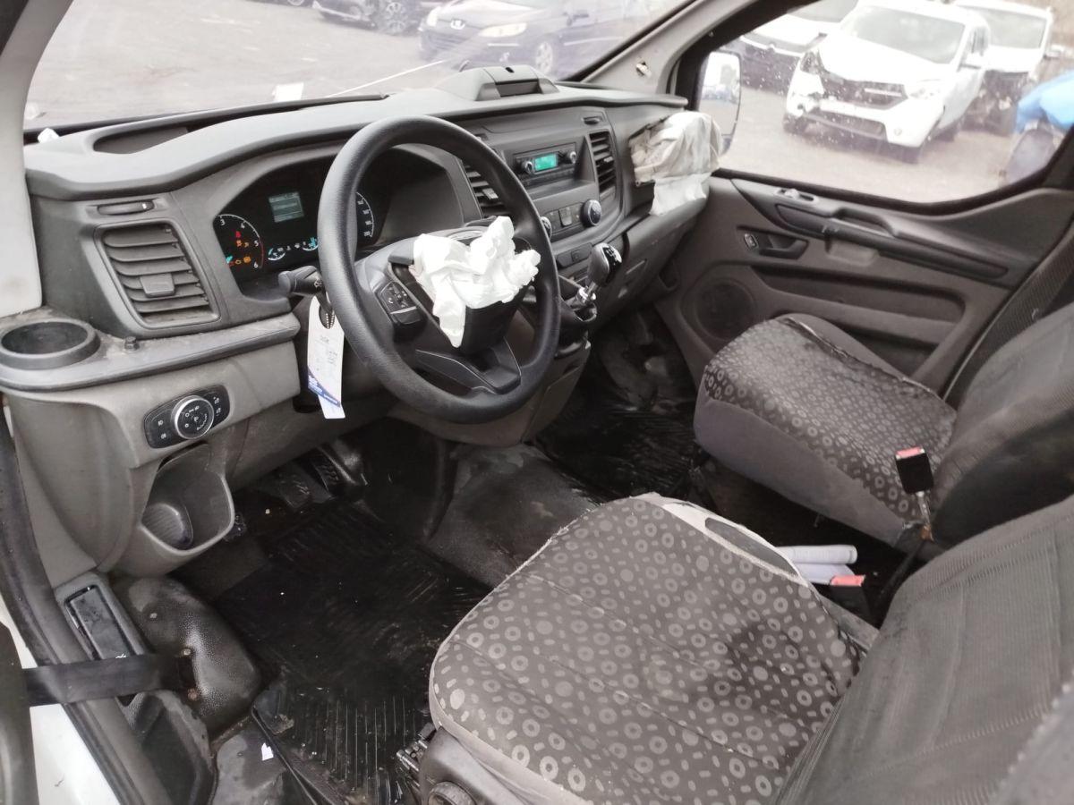 TRANSIT CUSTOM VAN 340S 170 E6.2 TREND TP4 GP