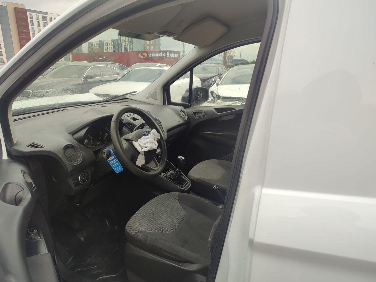 TRANSIT COURIER 1.5 TDCI 75 E6.2 TREND