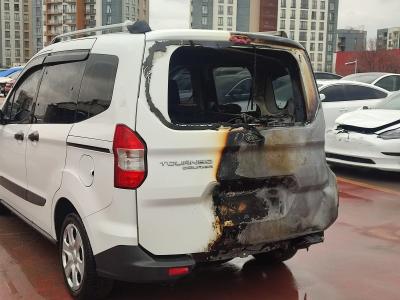 TOURNEO COURIER JOURNEY 1.5 TDCI 100 E6.2