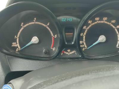 TRANSIT COURIER 1.5 TDCI 75 E6.2 TREND