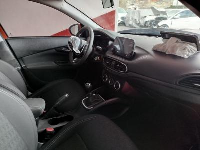 EGEA CROSS URBAN 1.4 FIRE 95 E6D