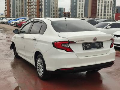 EGEA SEDAN EASY 1.6 M.JET 130 DCT GSR