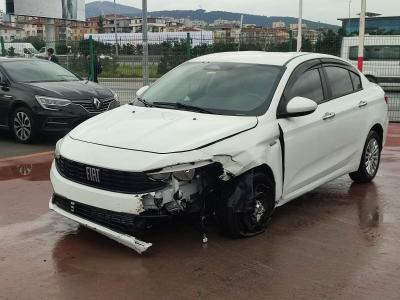 EGEA SEDAN EASY 1.6 M.JET 130 DCT GSR