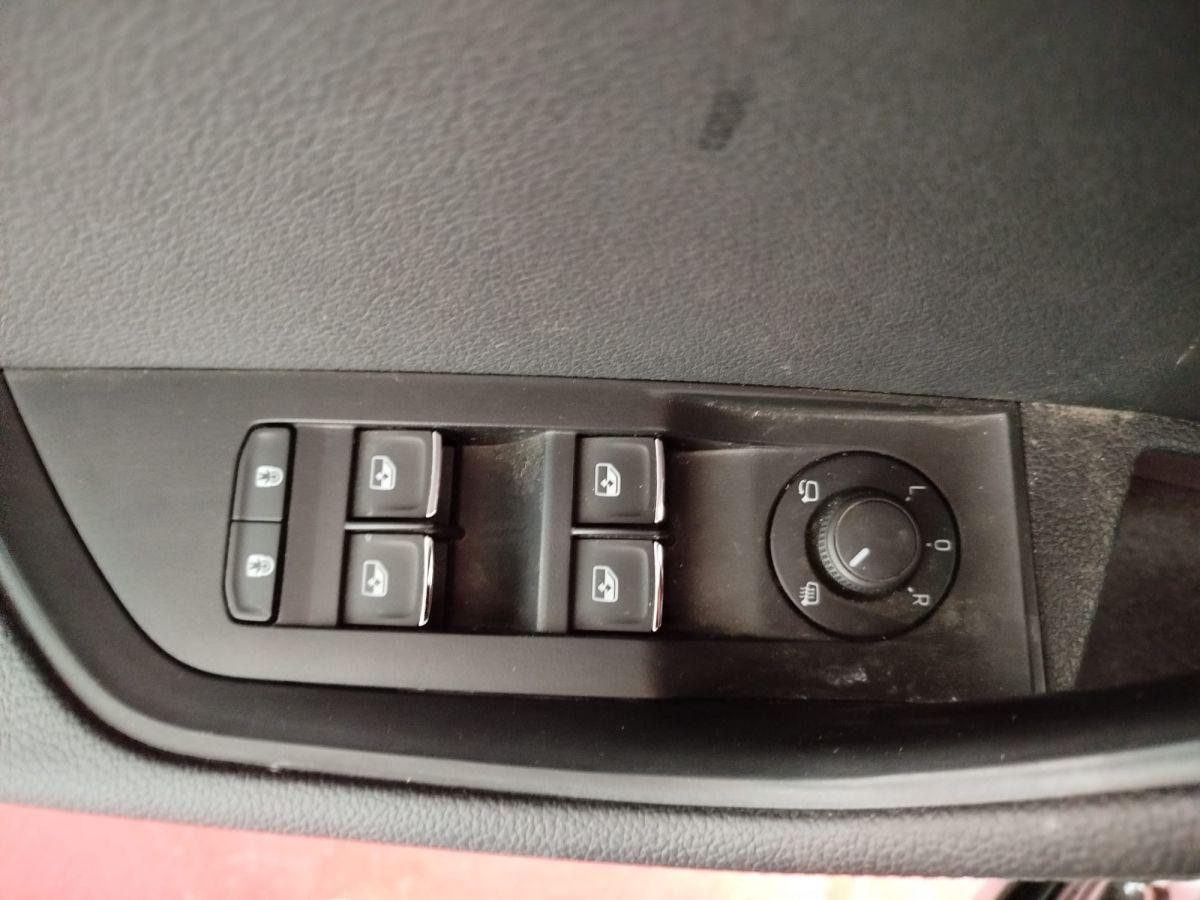 SUPERB 2.0 TSI 280 4x4 DSG L&K CRYSTAL