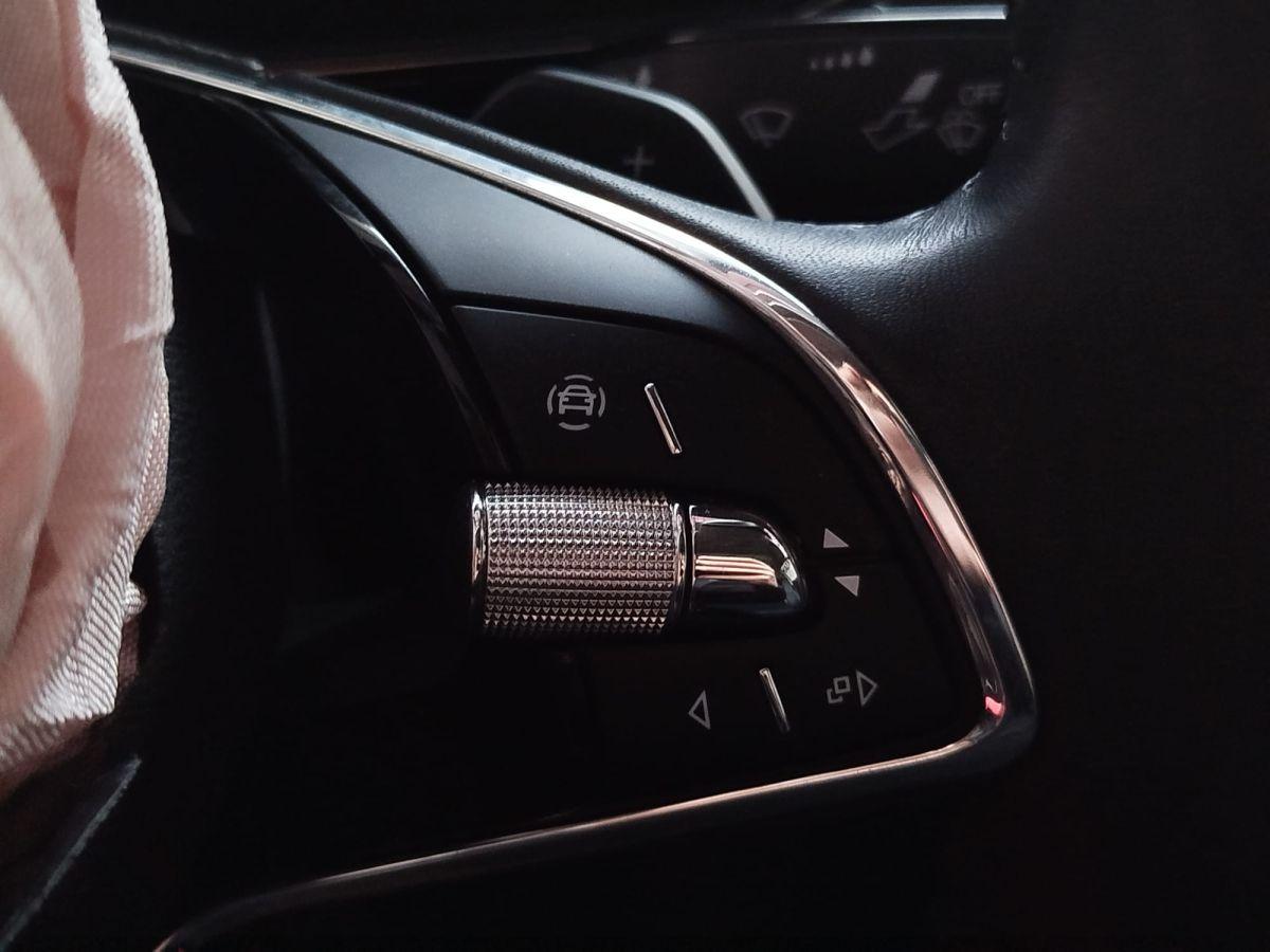 SUPERB 2.0 TSI 280 4x4 DSG L&K CRYSTAL