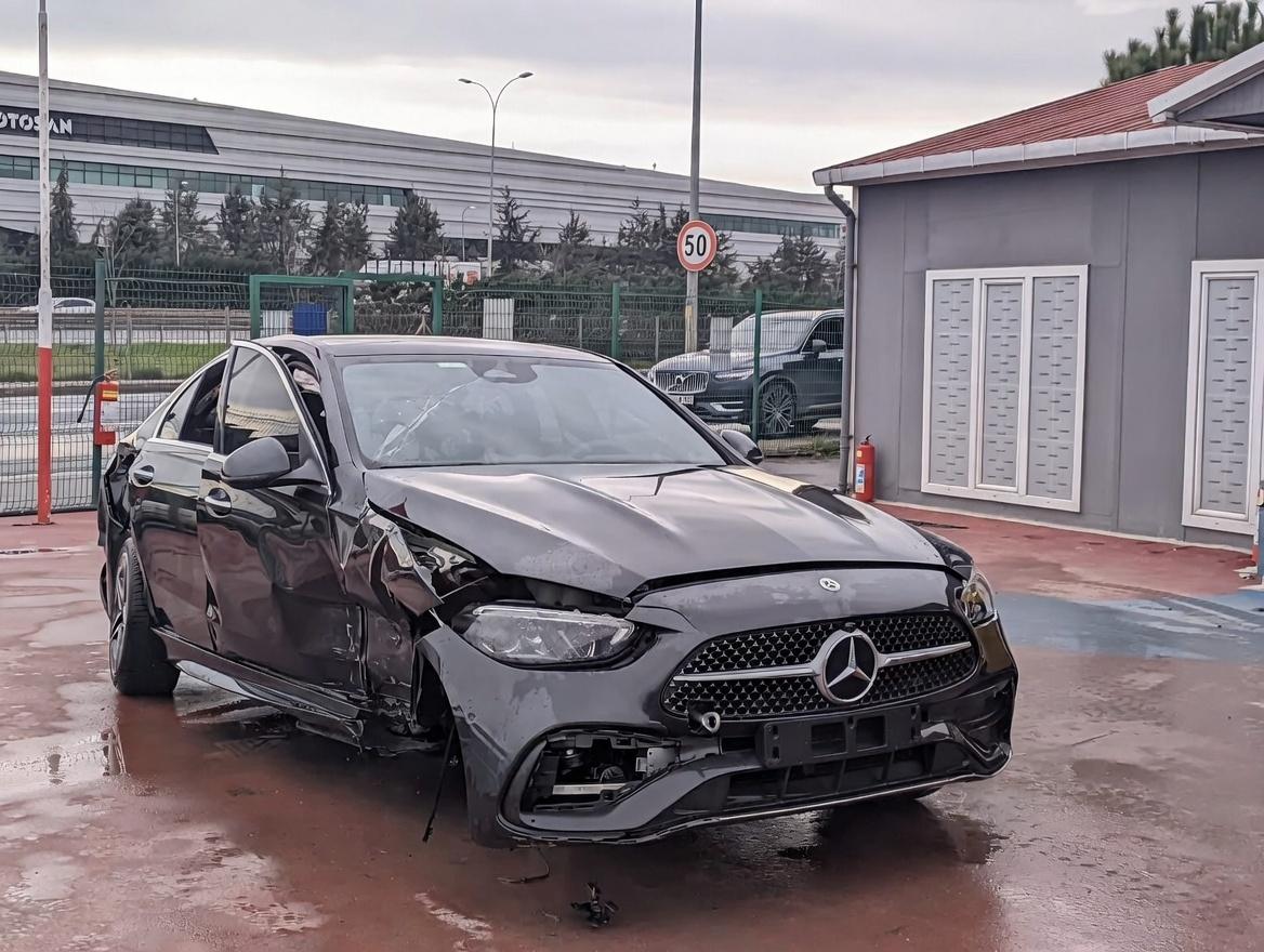 C200 4MATIC AMG 1.5 204 9G-TRONIC
