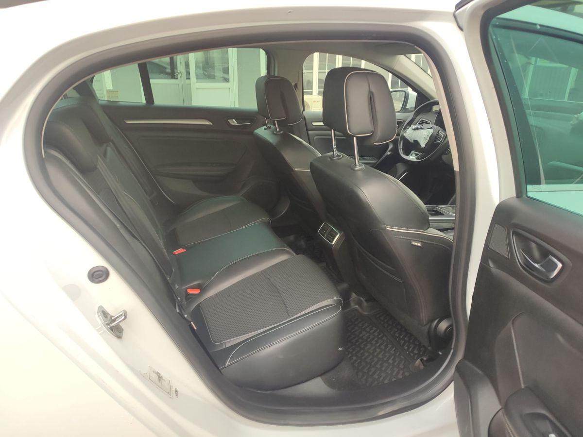 MEGANE SEDAN ICON 1.5 DCI EDC 110