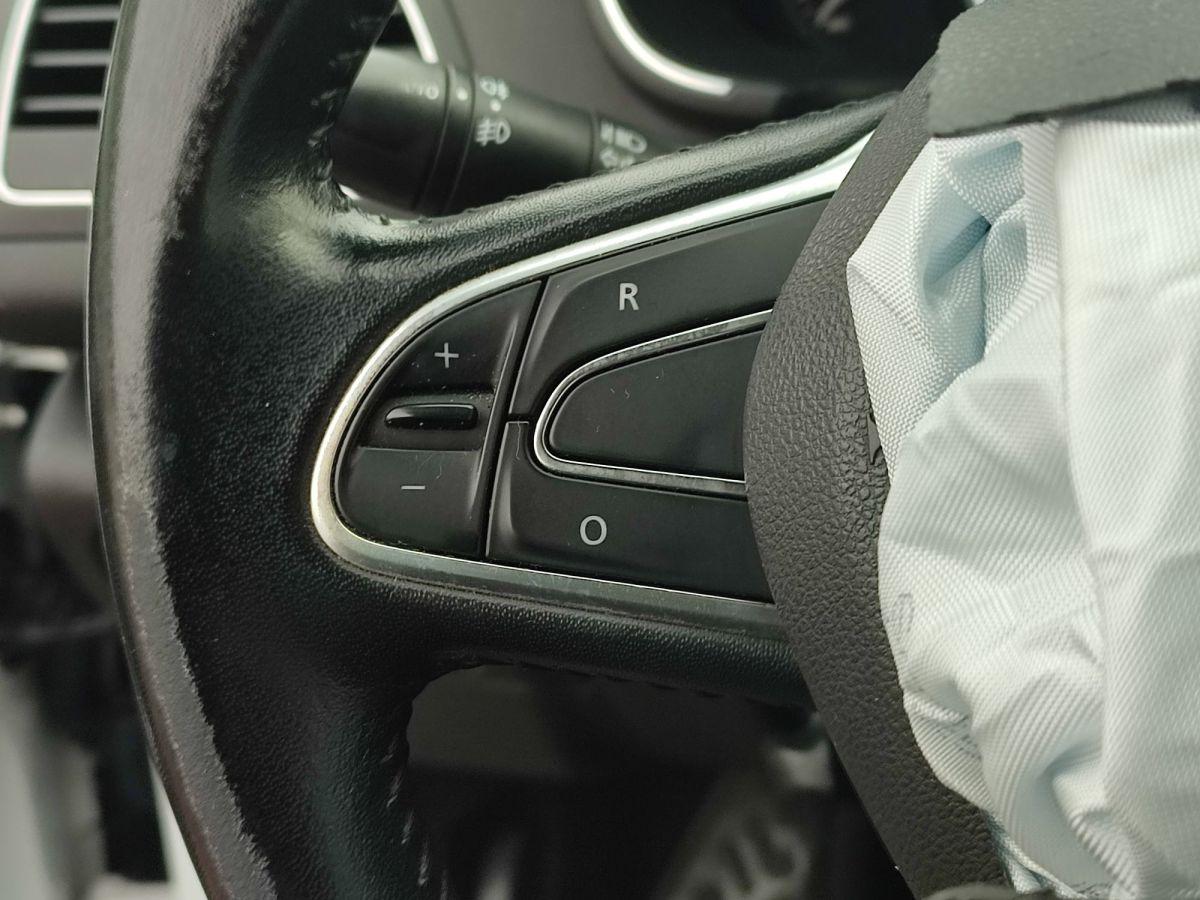 MEGANE SEDAN ICON 1.5 DCI EDC 110