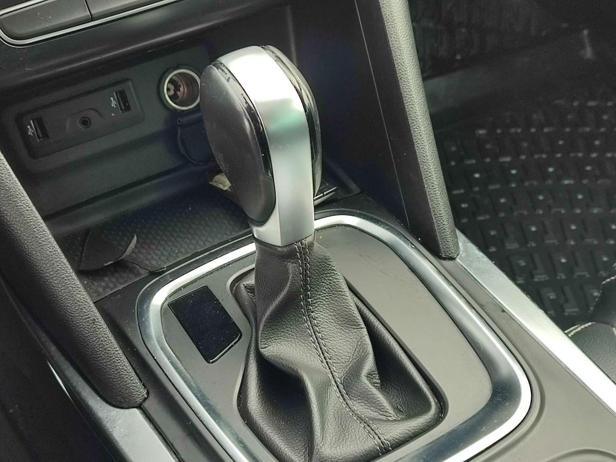 MEGANE SEDAN ICON 1.5 DCI EDC 110