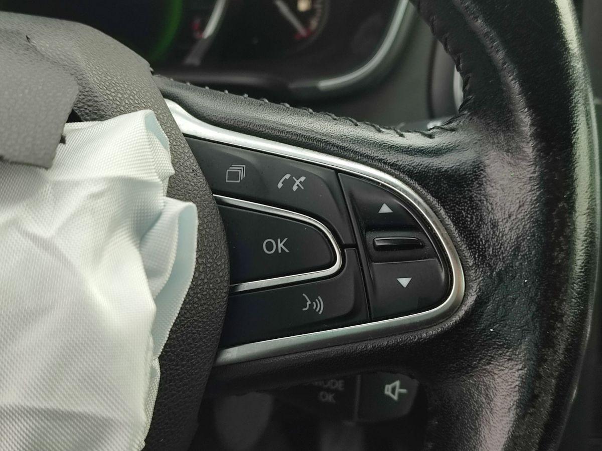 MEGANE SEDAN ICON 1.5 DCI EDC 110