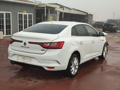 MEGANE SEDAN ICON 1.5 DCI EDC 110