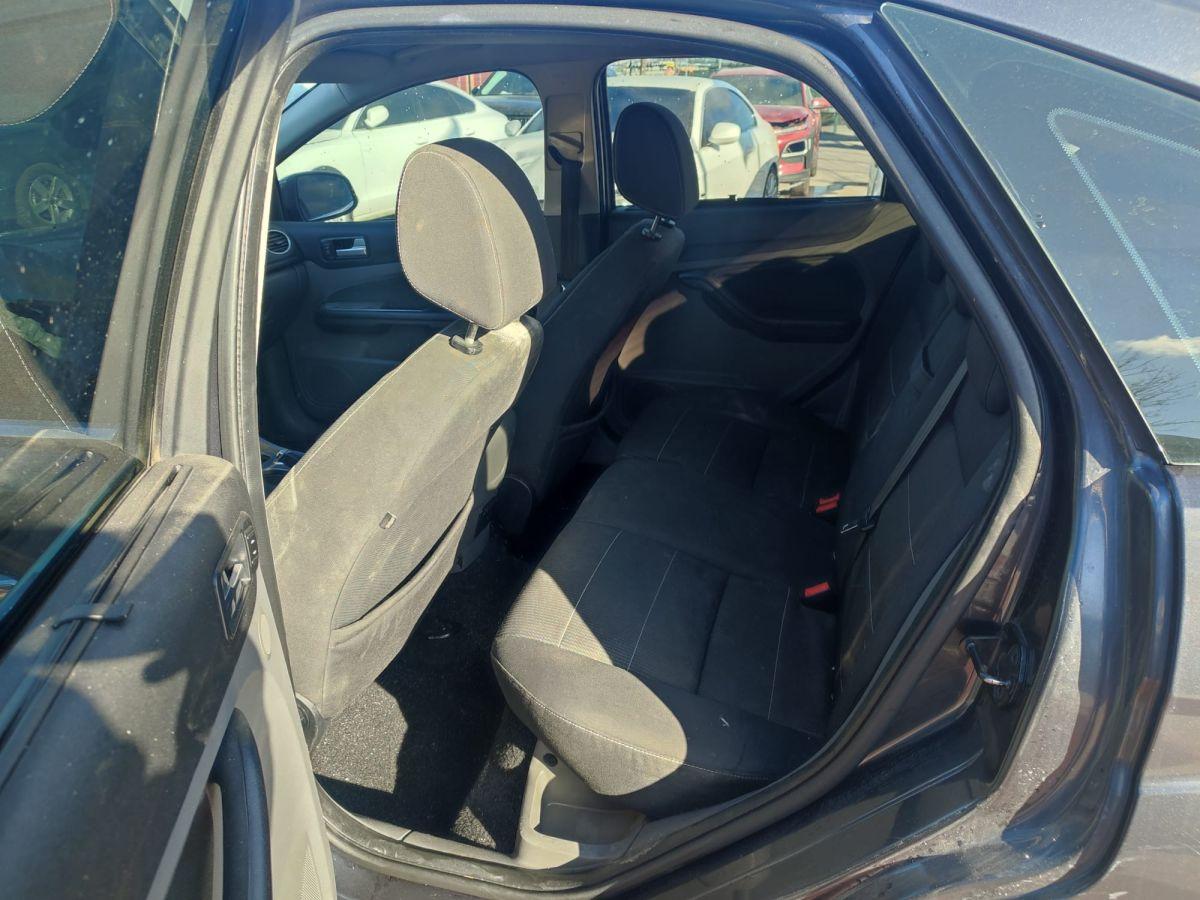 FOCUS TITANIUM 5K 1.6 TDCi (109)