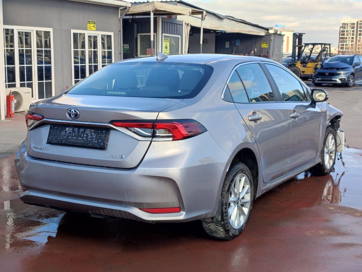 COROLLA 1.8 HYBRID DREAM E-CVT