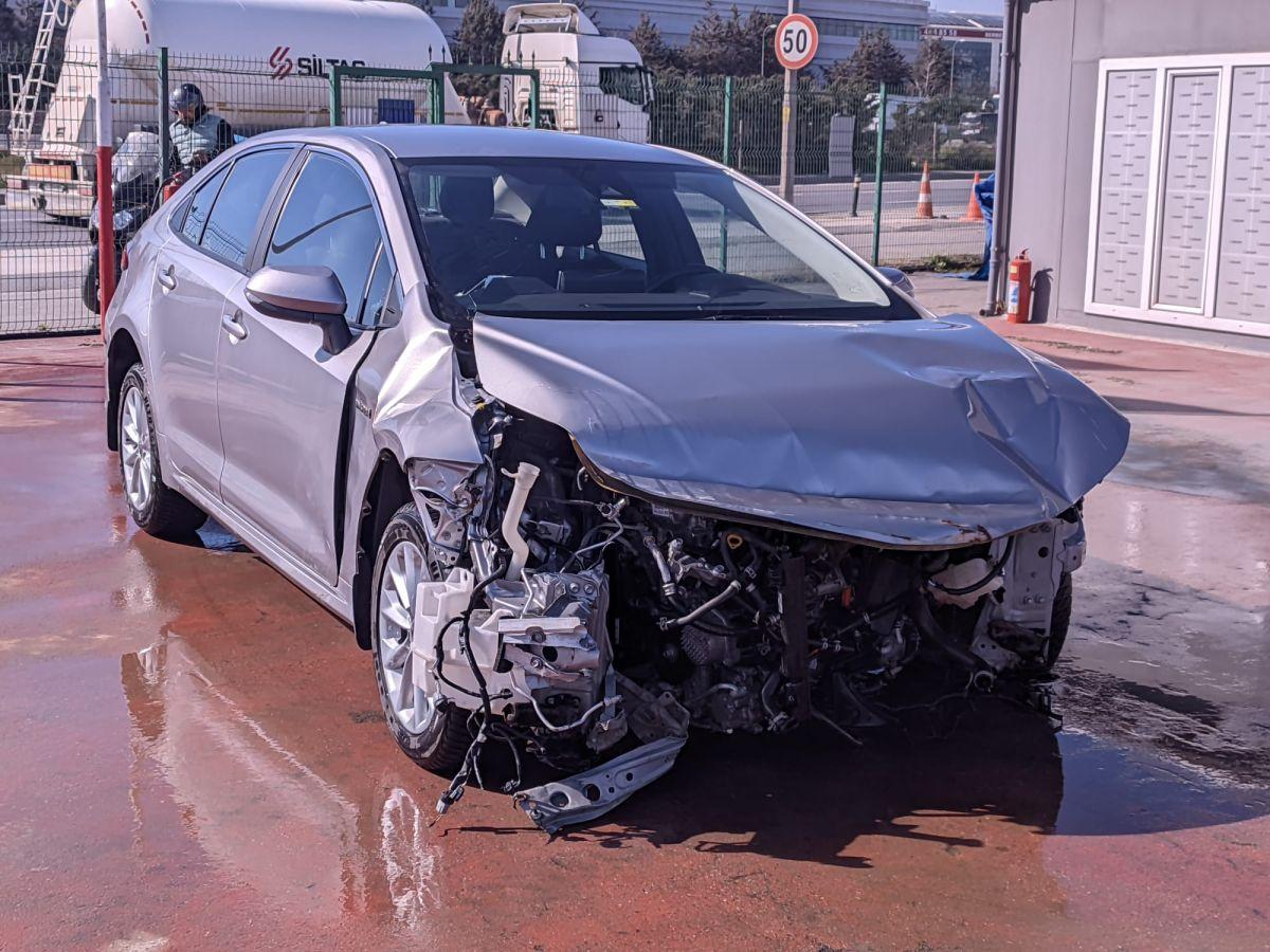 COROLLA 1.8 HYBRID DREAM E-CVT