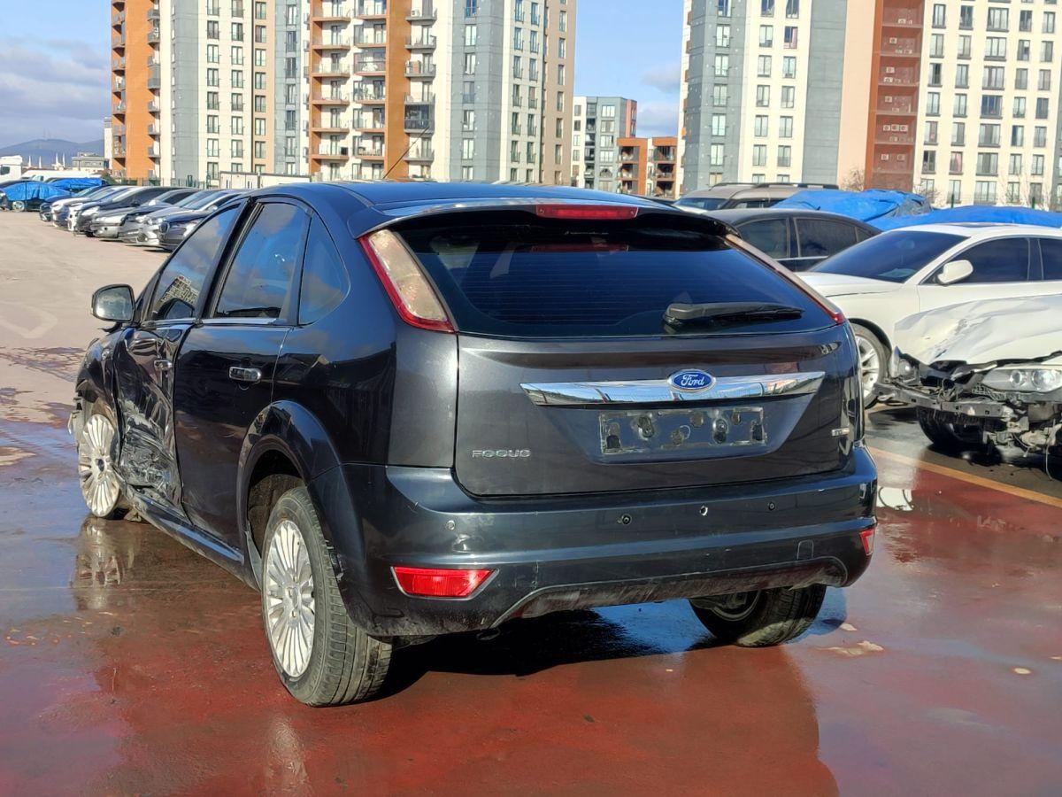 FOCUS TITANIUM 5K 1.6 TDCi (109)