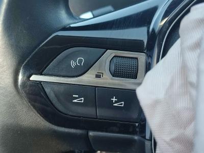 3008 ALLURE 1.5 BLUEHDI 130 EAT8 SELECTION