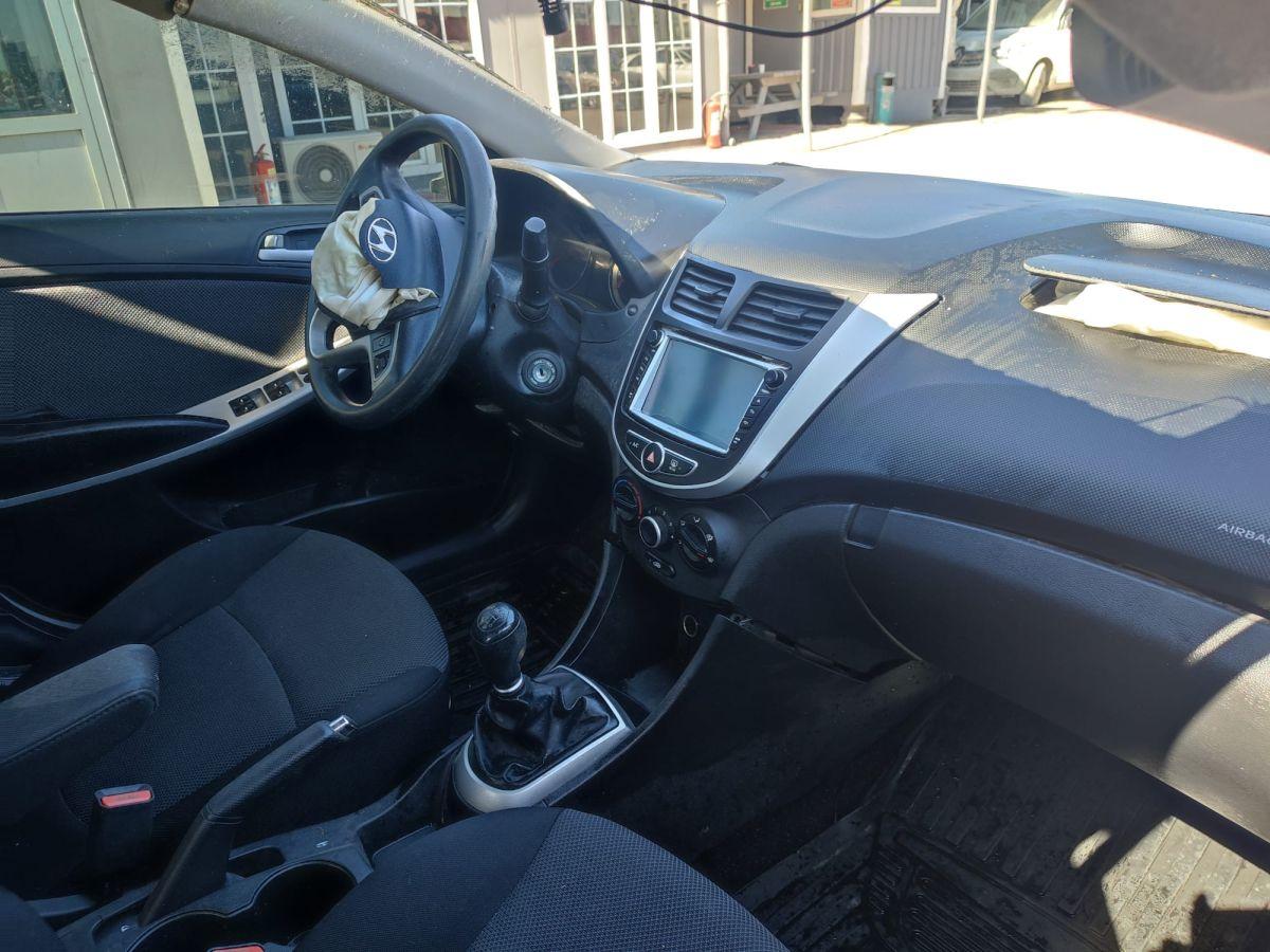 ACCENT BLUE 1.6 CRDI MODE