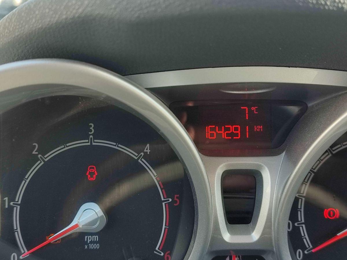 FIESTA TITANIUM 5K 1.4 TDCI