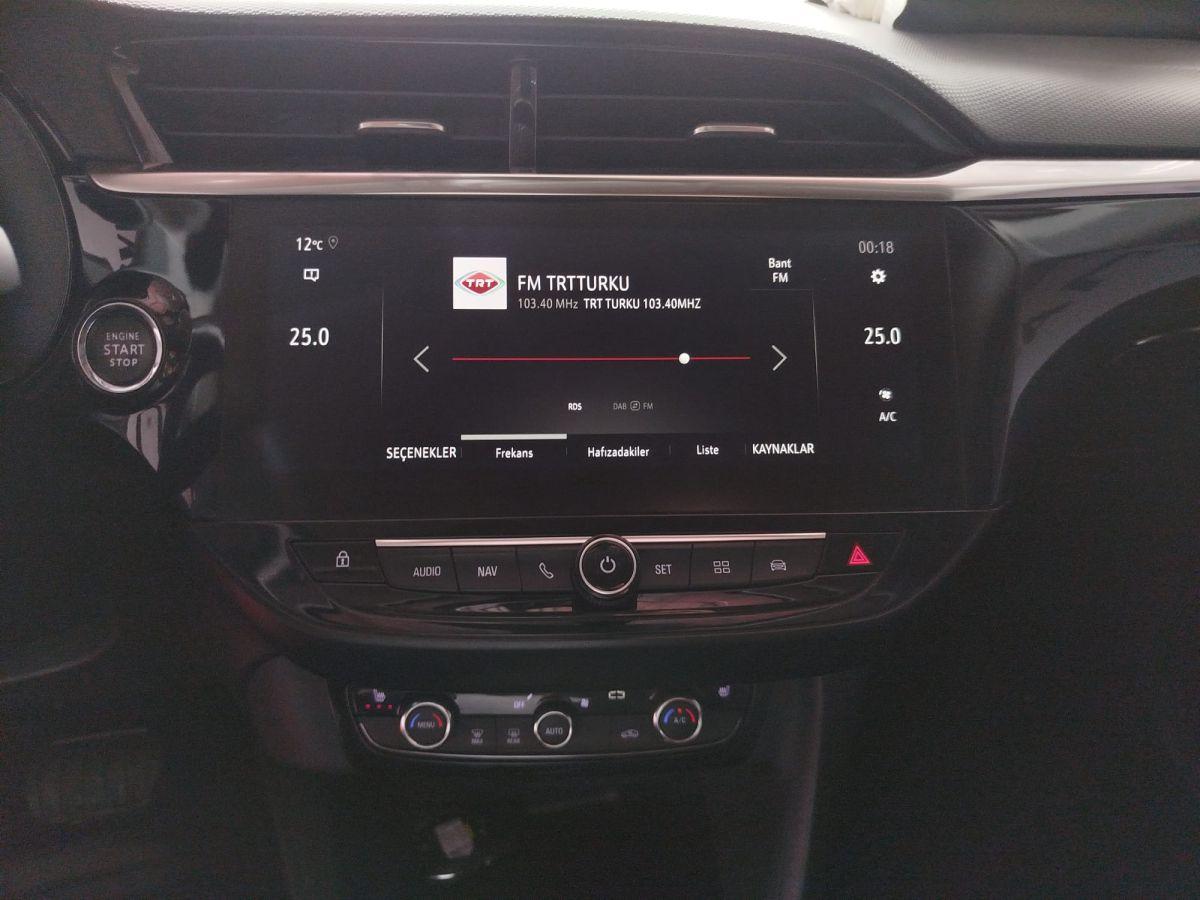 CORSA 1.2 130 AT8 ULTIMATE