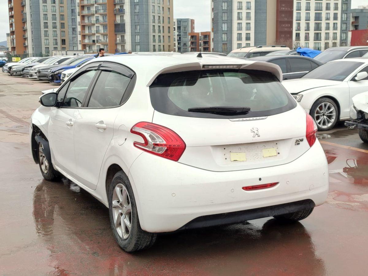 208 5 KAPI ACTIVE 1.4 e-HDI (68) AUTO5R