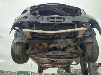 V90 CROSS COUNTRY ULTIMATE BRIGHT