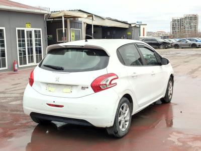208 5 KAPI ACTIVE 1.4 e-HDI (68) AUTO5R